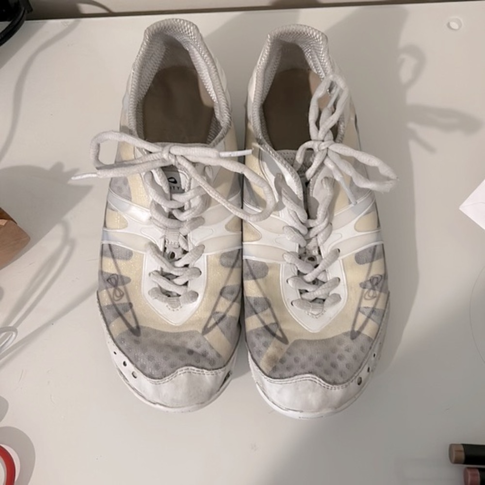 NFINITY Cheer shoes